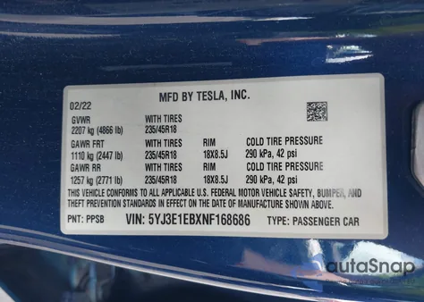 2022 Tesla Model 3 Long Range Dual Motor All-Wheel Drive z USA, uszkodzony, nr VIN 5YJ3E1EBXNF168686